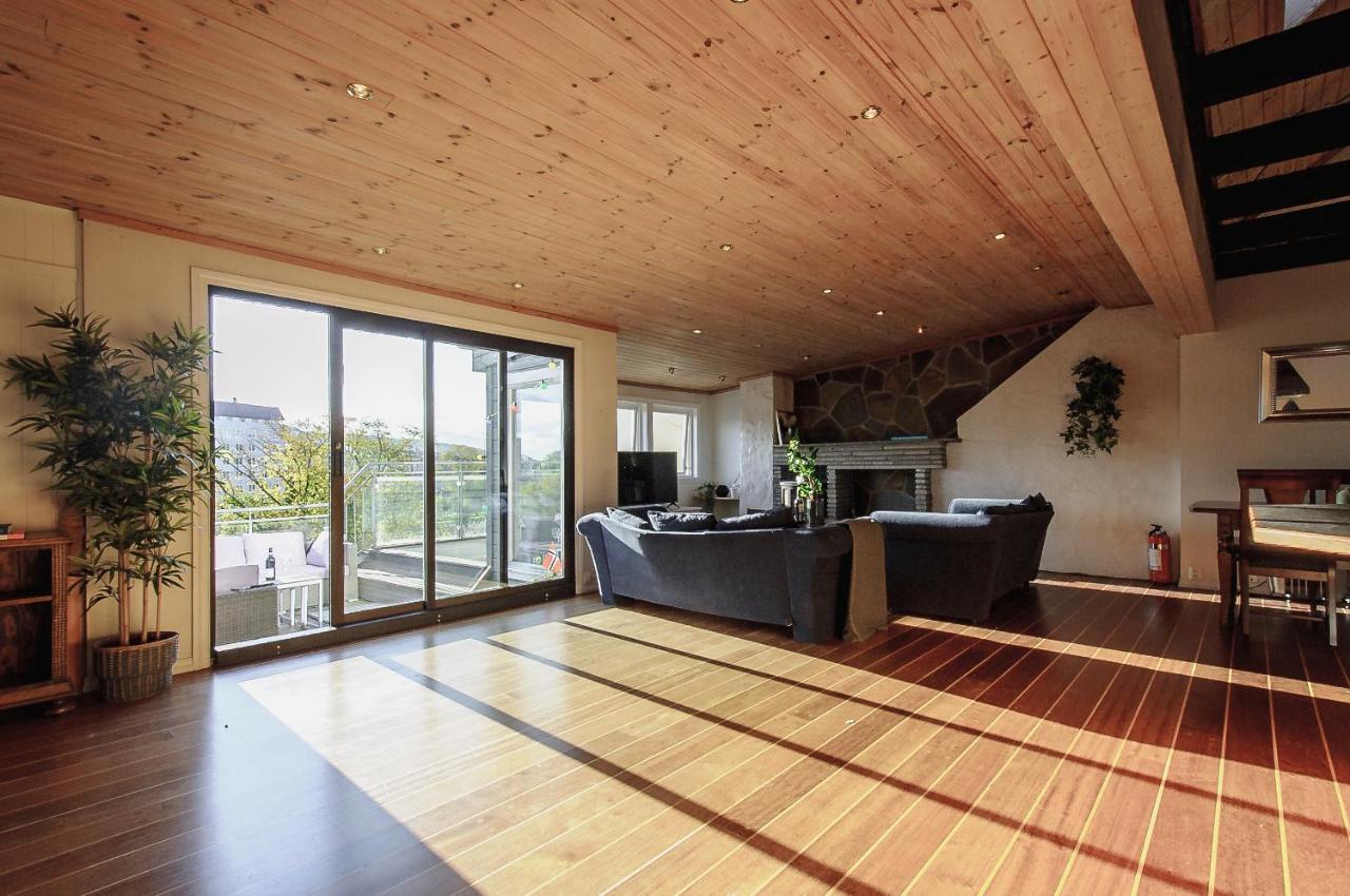 Spacious Penthouse With Grand Terrace Bergen Zewnętrze zdjęcie